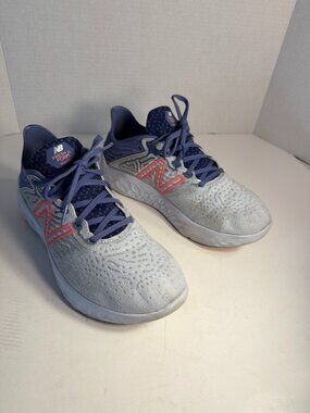 Womens Hoka One One size 8